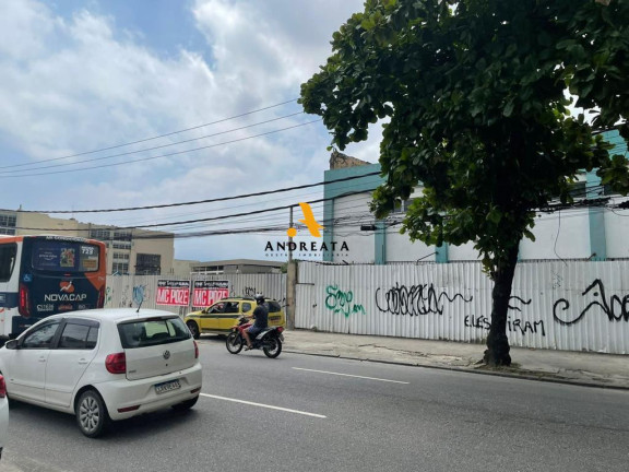 Imóvel Comercial para Alugar, 800 m² em Del Castilho - Rio De Janeiro