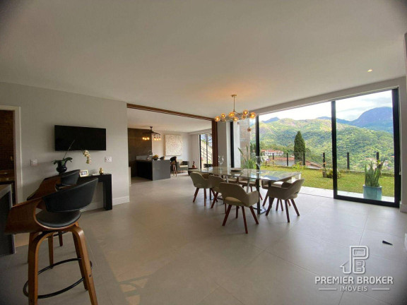 Casa com 3 Quartos à Venda ou Locação, 399 m² em Panorama - Teresópolis