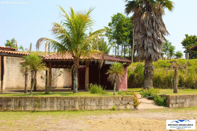 Imagem Chácara com 4 Quartos à Venda, 200 m² em Rural - Pinhalzinho