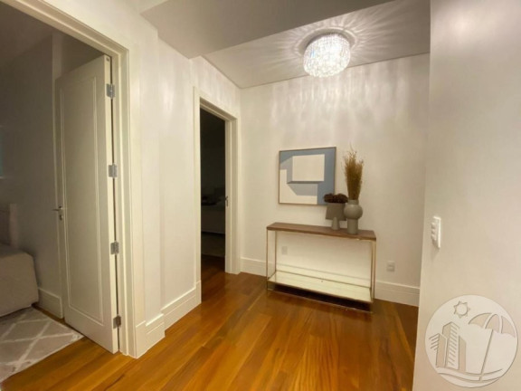 Imagem Apartamento com 5 Quartos à Venda, 317 m² em Centro - Balneário Camboriú