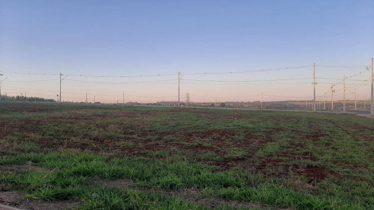 Imagem Terreno à Venda, 360 m² em Universitário - Cascavel Imagem Terreno à Venda, 360 m² em Universitário - Cascavel