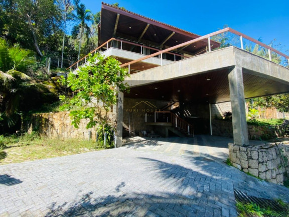Casa com 5 Quartos à Venda, 450 m² em Toninhas - Ubatuba