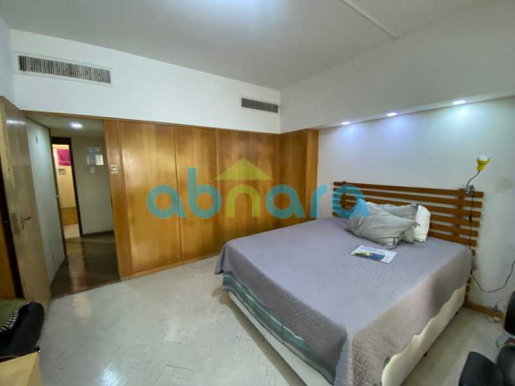 Imagem Apartamento com 4 Quartos à Venda, 235 m² em Copacabana - Rio De Janeiro Imagem Apartamento com 4 Quartos à Venda, 235 m² em Copacabana - Rio De Janeiro
