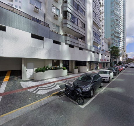 Imagem Apartamento com 3 Quartos à Venda, 151 m² em Centro - Balneário Camboriú Imagem Apartamento com 3 Quartos à Venda, 151 m² em Centro - Balneário Camboriú