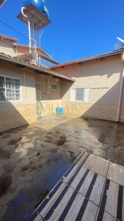 Imagem Casa com 4 Quartos à Venda, 263 m² em Conjunto Morada Nova - Goiânia