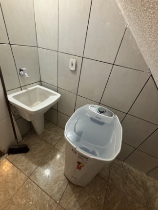 Imagem Kitnet com 1 Quarto para Alugar, 23 m² em Centro - Guarapari