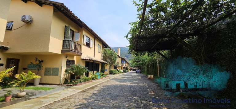 Casa com 4 Quartos à Venda, 233 m² em Juqueí - São Sebastião