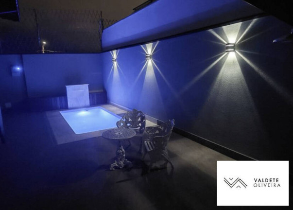 Imagem Casa com 2 Quartos à Venda,  em Piracangaguá - Taubaté