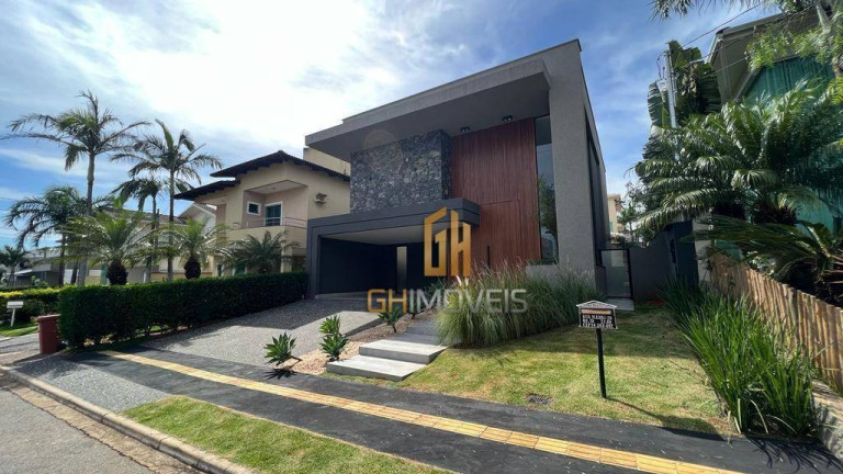 Imagem Sobrado com 4 Quartos à Venda, 277 m² em Jardins Madri - Goiânia