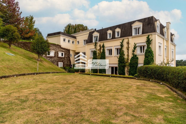 Imagem Casa com 7 Quartos à Venda, 1.596 m² em Vila Paulista - Campos Do Jordão Imagem Casa com 7 Quartos à Venda, 1.596 m² em Vila Paulista - Campos Do Jordão