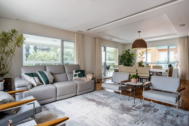 Imagem Apartamento com 4 Quartos à Venda, 215 m² em Moema - São Paulo