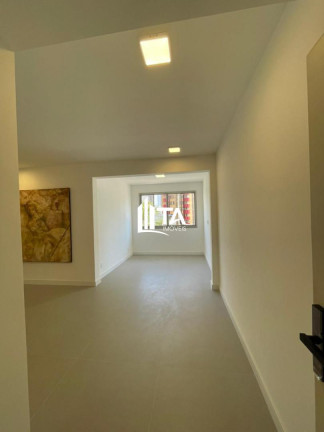 Imagem Imóvel com 3 Quartos à Venda, 88 m² em Cambuí - Campinas Imagem Imóvel com 3 Quartos à Venda, 88 m² em Cambuí - Campinas