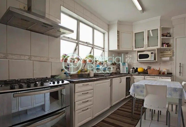 Imagem Apartamento com 3 Quartos à Venda, 250 m² em Jardim Paulista - São Paulo Imagem Apartamento com 3 Quartos à Venda, 250 m² em Jardim Paulista - São Paulo