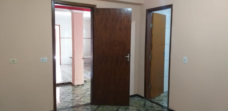 Imagem Casa com 4 Quartos à Venda, 250 m² em Jardim São Francisco De Assis - Londrina Imagem Casa com 4 Quartos à Venda, 250 m² em Jardim São Francisco De Assis - Londrina