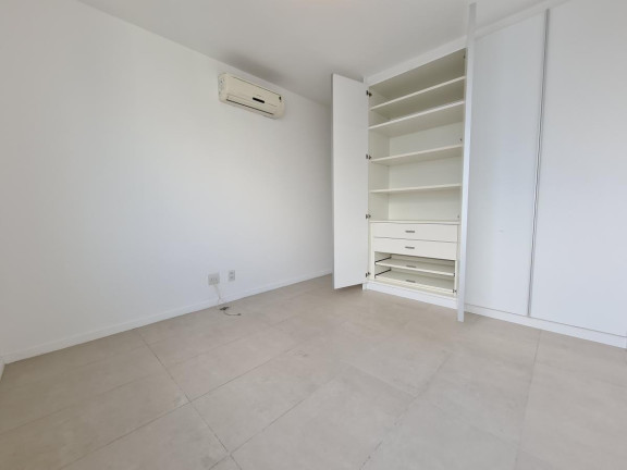Imagem Apartamento com 4 Quartos à Venda, 297 m² em Barra Da Tijuca - Rio De Janeiro Imagem Apartamento com 4 Quartos à Venda, 297 m² em Barra Da Tijuca - Rio De Janeiro