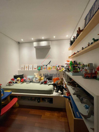 Imagem Casa com 4 Quartos à Venda, em Tamboré - Santana De Parnaíba Imagem Casa com 4 Quartos à Venda, em Tamboré - Santana De Parnaíba