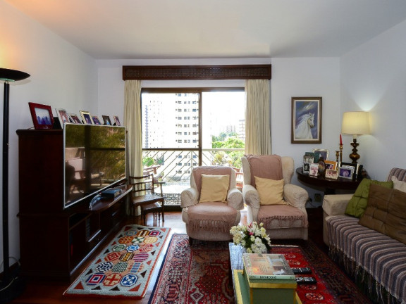 Imagem Imóvel com 4 Quartos à Venda, 180 m² em Indianópolis - São Paulo Imagem Imóvel com 4 Quartos à Venda, 180 m² em Indianópolis - São Paulo