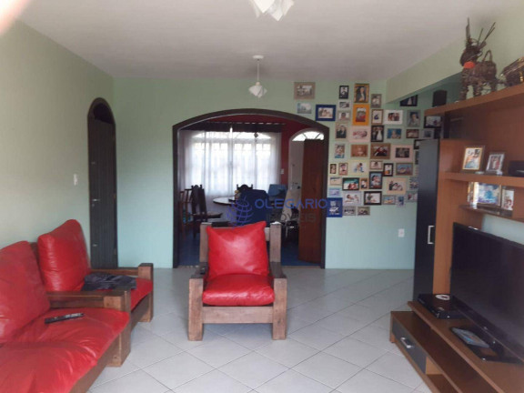 Imagem Sobrado com 3 Quartos à Venda, 214 m² em Centro - Penha Imagem Sobrado com 3 Quartos à Venda, 214 m² em Centro - Penha
