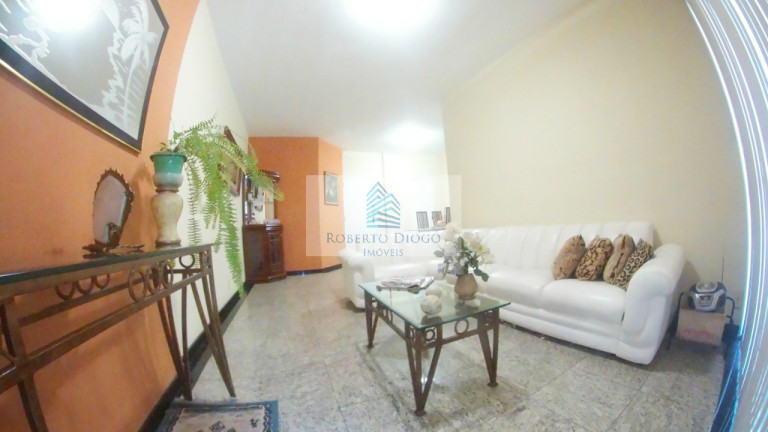 Imagem Imóvel com 3 Quartos à Venda, 161 m² em Icaraí - Niterói Imagem Imóvel com 3 Quartos à Venda, 161 m² em Icaraí - Niterói