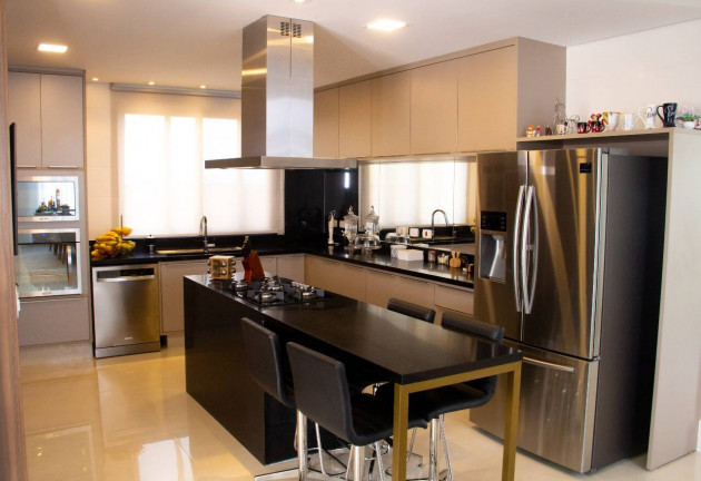 Imagem Casa de Condomínio com 4 Quartos à Venda, 383 m² em Alphaville - Santana De Parnaíba Imagem Casa de Condomínio com 4 Quartos à Venda, 383 m² em Alphaville - Santana De Parnaíba