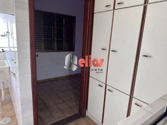 Imagem Casa com 3 Quartos à Venda, 252 m² em Vila Camargo - Bauru Imagem Casa com 3 Quartos à Venda, 252 m² em Vila Camargo - Bauru