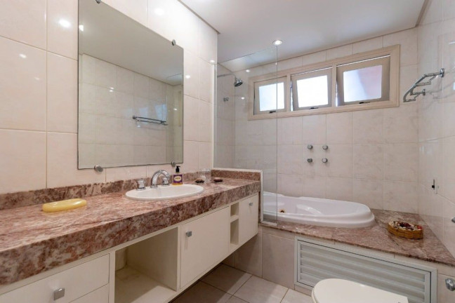 Imagem Casa com 4 Quartos à Venda, 440 m² em Jardim Prudência - São Paulo Imagem Casa com 4 Quartos à Venda, 440 m² em Jardim Prudência - São Paulo