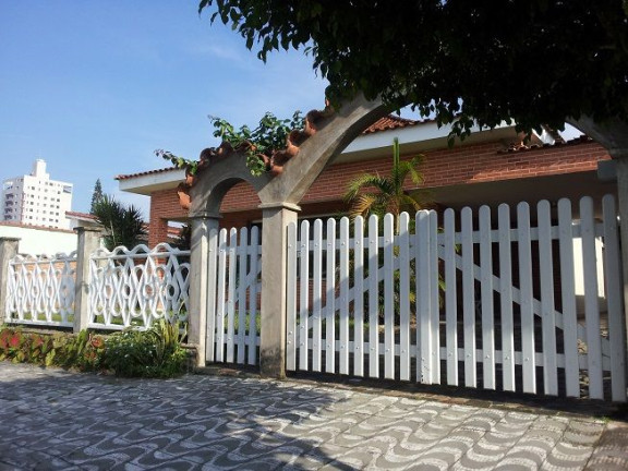Imagem Casa com 5 Quartos à Venda, 272 m² em Balneário Flórida - Praia Grande Imagem Casa com 5 Quartos à Venda, 272 m² em Balneário Flórida - Praia Grande
