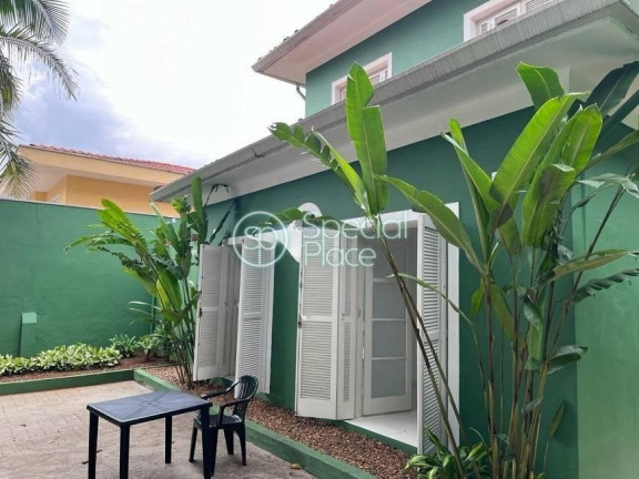 Casa com 3 Quartos à Venda, 400 m² em Pacaembu - São Paulo
