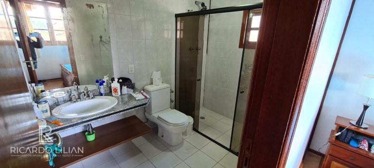 Imagem Sobrado com 4 Quartos à Venda, 135 m² em Centro - Campos Do Jordão