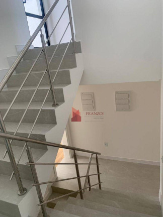 Imagem Sobrado com 3 Quartos à Venda, 226 m² em Centro - Itajaí Imagem Sobrado com 3 Quartos à Venda, 226 m² em Centro - Itajaí