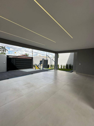 Imagem Casa com 3 Quartos à Venda, 336 m² em Jardim Buriti Sereno - Aparecida De Goiânia Imagem Casa com 3 Quartos à Venda, 336 m² em Jardim Buriti Sereno - Aparecida De Goiânia