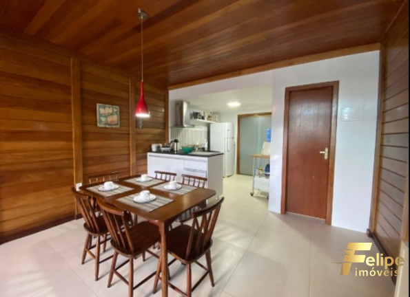 Imagem Casa com 8 Quartos à Venda, 300 m² em Buenos Aires - Guarapari