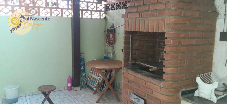 Imagem Casa de Vila com 2 Quartos à Venda, 88 m² em Centro - Bertioga