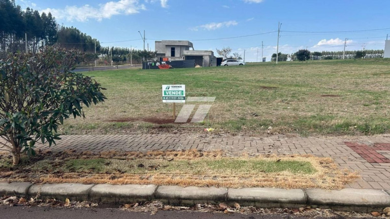 Casa à Venda,  em Recanto Tropical - Cascavel