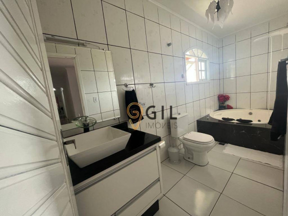 Imagem Casa com 7 Quartos à Venda, 223 m² em Parque Santo Antônio - Jacareí