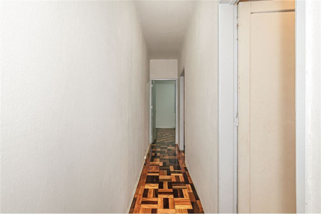 Imagem Imóvel com 1 Quarto à Venda,  em Auxiliadora - Porto Alegre