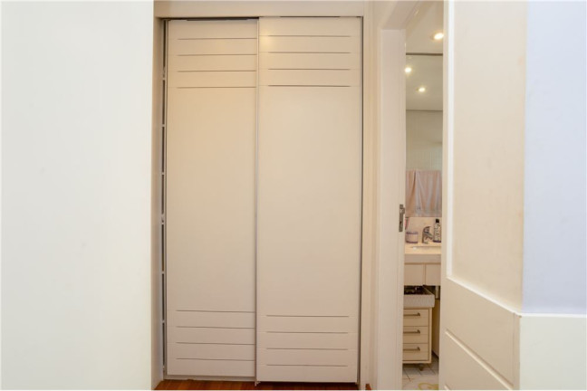 Imagem Apartamento com 4 Quartos à Venda, 235 m² em Aclimação - São Paulo Imagem Apartamento com 4 Quartos à Venda, 235 m² em Aclimação - São Paulo