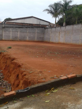 Imagem Imóvel com 1 Quarto à Venda, 900 m² em Centro - Araçoiaba Da Serra Imagem Imóvel com 1 Quarto à Venda, 900 m² em Centro - Araçoiaba Da Serra