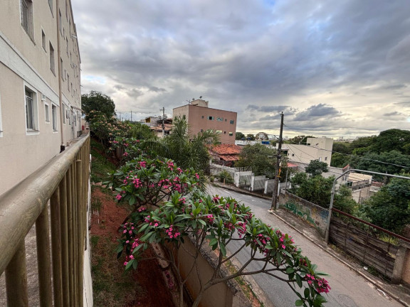 Imagem Apartamento com 2 Quartos à Venda, 66 m² em Chácaras Cotia - Contagem