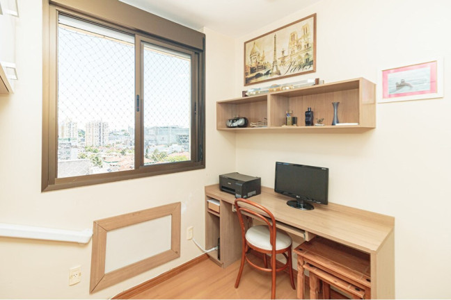 Imagem Apartamento com 3 Quartos à Venda, 81 m² em Passo Da Areia - Porto Alegre Imagem Apartamento com 3 Quartos à Venda, 81 m² em Passo Da Areia - Porto Alegre