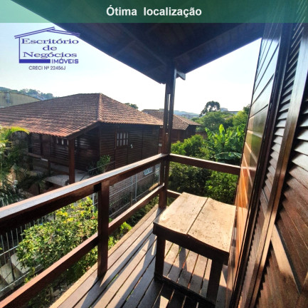 Imagem Casa com 3 Quartos à Venda, 200 m² em Vila Nova - Porto Alegre Imagem Casa com 3 Quartos à Venda, 200 m² em Vila Nova - Porto Alegre