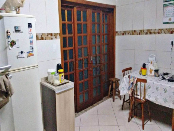 Imagem Casa com 3 Quartos à Venda, 247 m² em Santa Maria - Santos Imagem Casa com 3 Quartos à Venda, 247 m² em Santa Maria - Santos