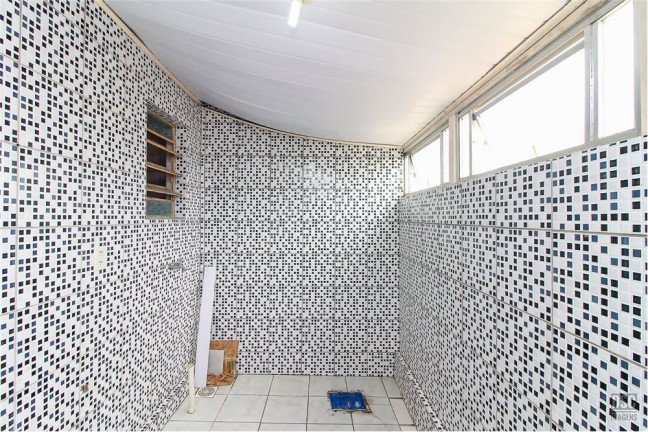 Imagem Casa com 2 Quartos à Venda,  em Vila Nova - Porto Alegre