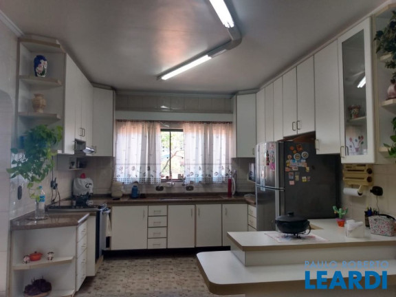 Imagem Sobrado com 3 Quartos à Venda, 320 m² em Parque Das Nações - Santo André