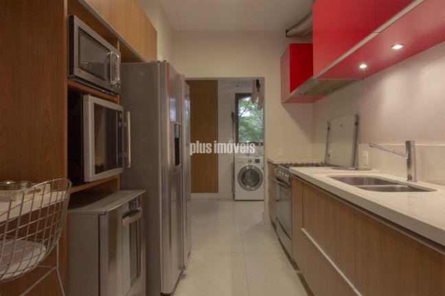 Imagem Apartamento com 4 Quartos à Venda, 240 m² em Real Parque - São Paulo