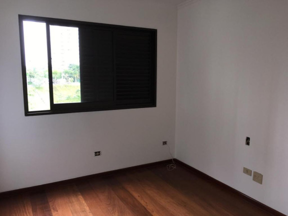 Imagem Imóvel com 4 Quartos à Venda, 150 m² em Vila Andrade - São Paulo Imagem Imóvel com 4 Quartos à Venda, 150 m² em Vila Andrade - São Paulo