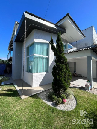 Sobrado com 4 Quartos à Venda, 300 m² em Parque Residencial Laranjeiras - Serra