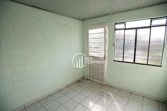 Imagem Casa com 5 Quartos à Venda, 120 m² em Stroparo - Irati Imagem Casa com 5 Quartos à Venda, 120 m² em Stroparo - Irati