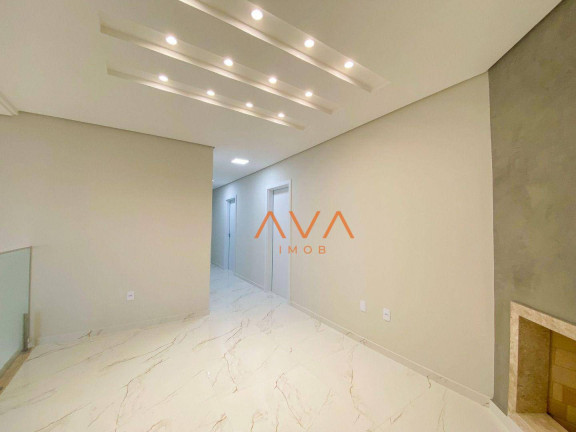 Imagem Casa com 4 Quartos à Venda, 242 m² em Rio Vermelho - Florianópolis