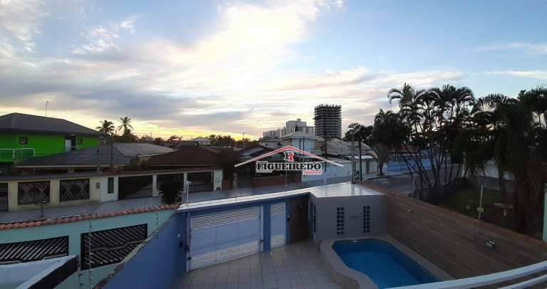 Imagem Casa com 4 Quartos à Venda, 173 m² em Solemar - Praia Grande